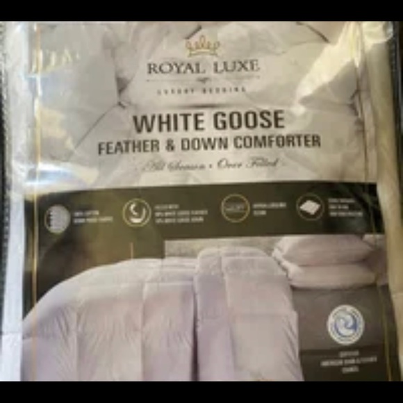 royal luxe Bedding Royal Luxe Goose And Dawn Comforter Queen Poshmark